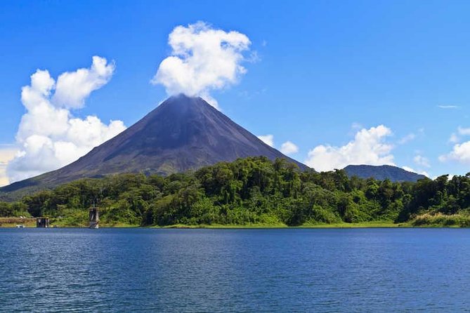 3 Days Costa Rica: Arenal Volcano- Monteverde -Manuel Antonio From San José - A fast route through Costa Rica’s greatest hits