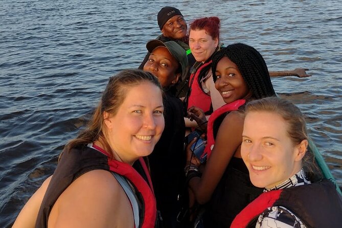 3-hour canoe tour through Tortuguero National Park - What Pablo, Abel, and Rafa add to the outing