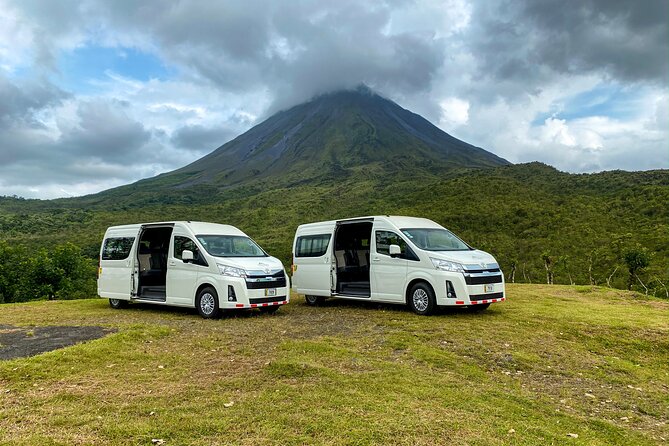 3-Hour Shuttle Service from San Jose Airport to La Fortuna - The road to La Fortuna