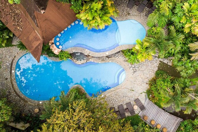 3 in 1 Combo: La Fortuna Waterfall, Hanging Bridges, Thermal Spa from San José - La Fortuna Waterfall and the stairway to the river