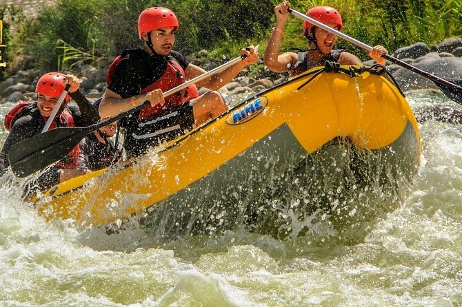 Adrenaline Pack (Zipline + Rafting) - Fruit, water, and the transfer to the Balsa River