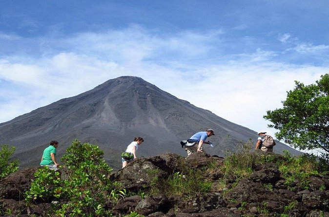 Arenal Volcano Hike plus Baldi Hot Springs and Dinner - Dinner at Baldi and what $140 covers