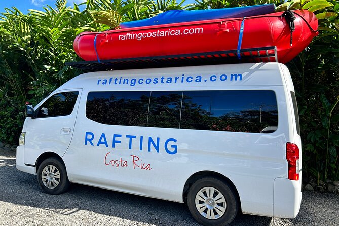 Awesome Fun Rafting Class 3 Balsa River 5-Hour Tour in La Fortuna - The riverside fruit stop