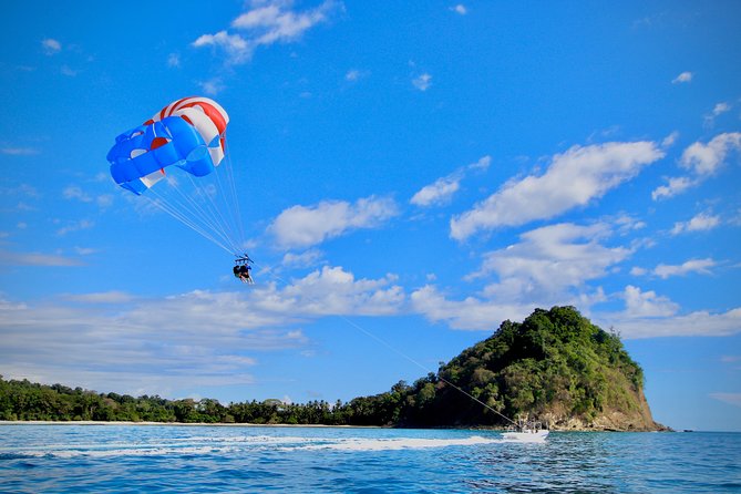 Boat Parasailing with Aguas Azules - The takeoff, flight, and return