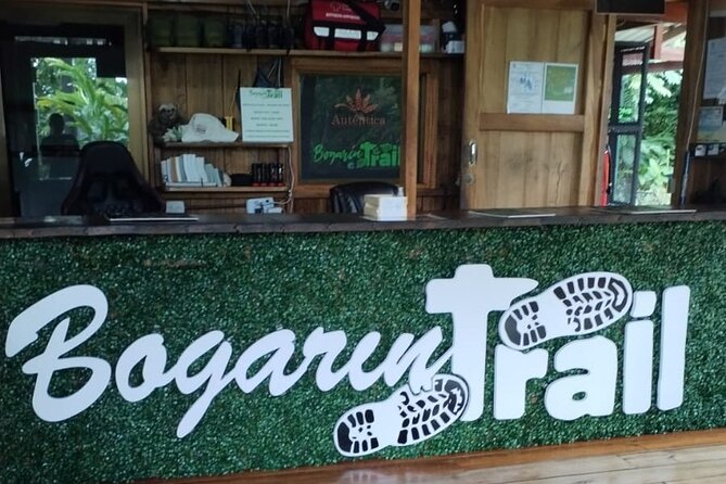 Bogarin Trail Sloth Guided Tour - A gentle two-hour walk through La Fortuna forest