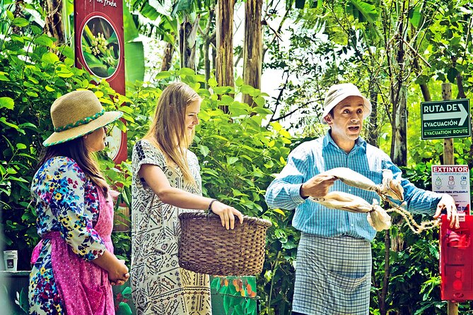 Britt Coffee Tour from San José - The shop and sending coffee home