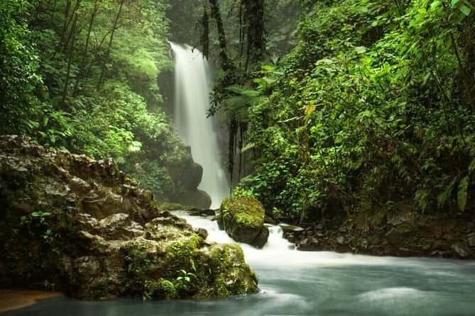 Day Tour: Doka Estate, Poás Volcano and La Paz Waterfalls - Should you book it?