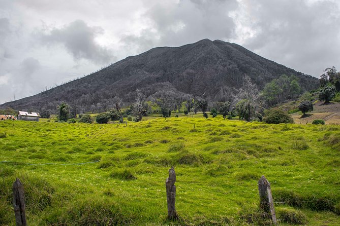 From San Jose: Secrets of Guayabo & Irazú Volcano National Park - Who should book this experience?