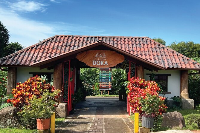 Hacienda Doka Coffee Experience Tour - Coffee and chocolate tasting at the end