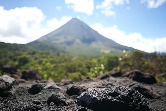 Hanging Bridges, Volcano Hike and La Fortuna Waterfall - The pace, effort, and weather question