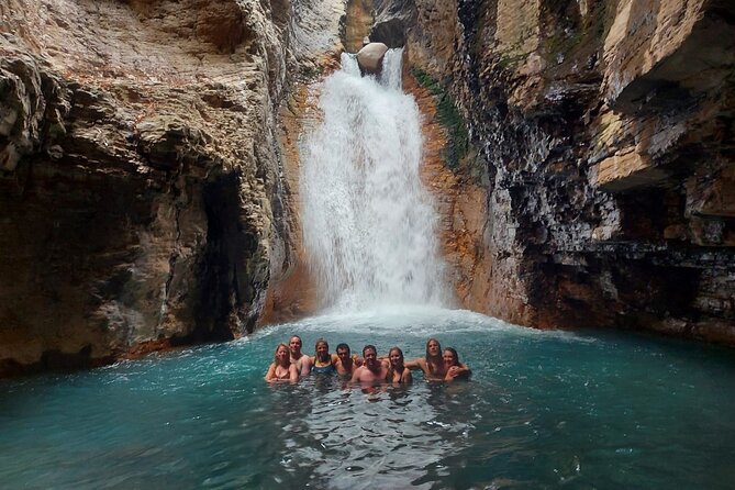 La Leona waterfall adventure hike half day - Key points before you book