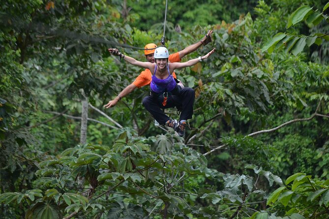 Los Cañones Canopy with Hotsprings Los Lagos - What the $90 price includes
