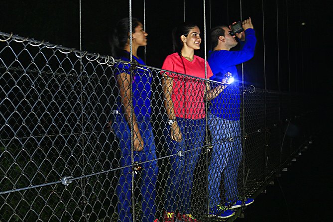 Nocturnal Walk in the Hanging Bridges - Time, Group Size, and Physical Demands