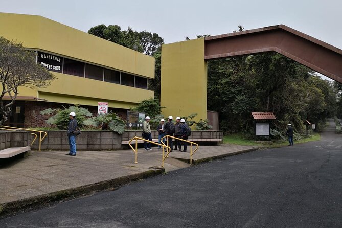 Poas Volcano + Coffee tour + Waterfall tour day from San Jose - What I like, and what makes me cautious