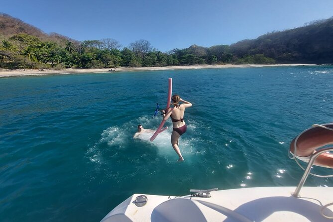 Private catamaran sailing sunset tour & snorkeling from Tamarindo - What the $1,166.67 Price Really Means