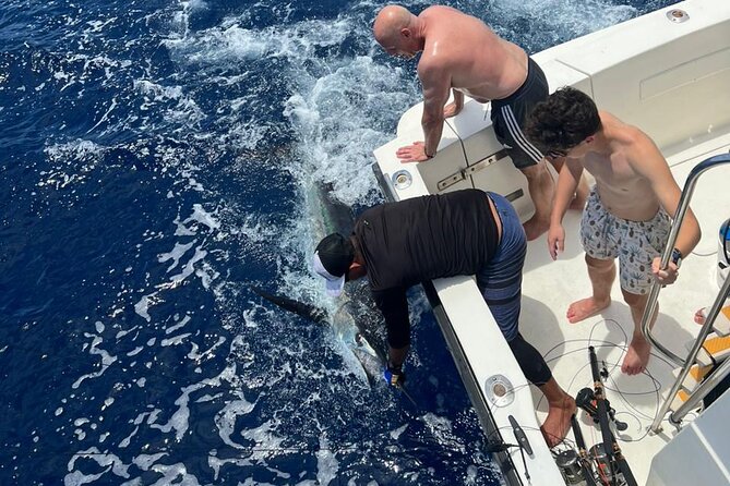 Private Charter Fishing in Tamarindo - A private morning on the water from Tamarindo