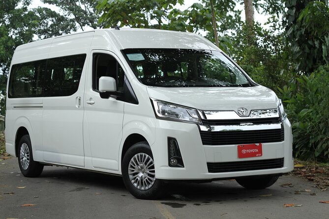 Private Transfer La Fortuna To Juan Santamaria Airport From 7to10 - The value of $180 for up to eight people