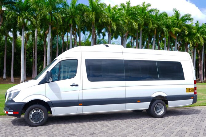 Private Transfer Tamarindo Beach to/from Liberia Airport - What the $130 group price really buys