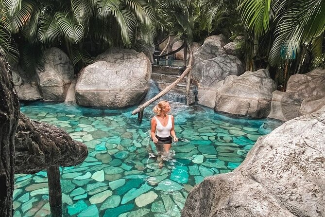 Relaxing Hotsprings and La Fortuna Visit Scenic views of Arenal - One hour in La Fortuna de San Carlos