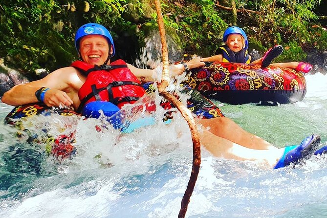 Rio Celeste Aquatic Tubing Adventure - Río Celeste tubing, with rapids and quiet pools