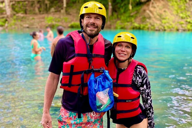 Río Celeste: Tubing Adventure in the Río Celeste - Volcanic mud and the playful side of the tour