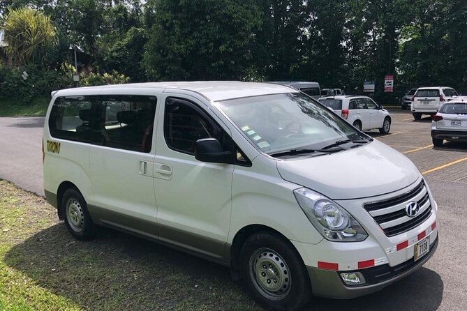 San Jose Airport to La Fortuna Private VIP Transfer - The first stretch through San Jose and the Central Valley