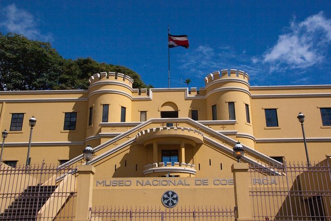 San Jose Sightseeing City Tour - Starting in La Sabana and seeing San José from the road