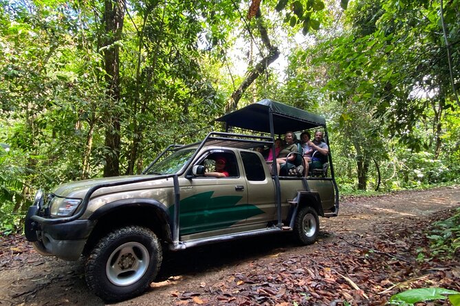 Special Private Waterfalls and Jungle Safari Tour - A farmhouse break before the final stop