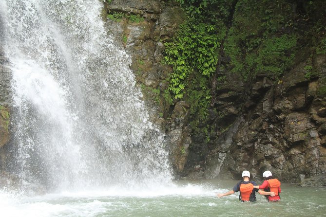 Whitewater Rafting Savegre River Class II & III + Waterfall Break - The Savegre River, 42 kilometers into the mountains